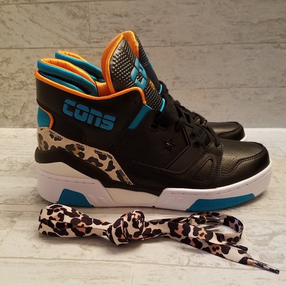 Converse Shoes - NEW Converse ERX 260 Mid animal